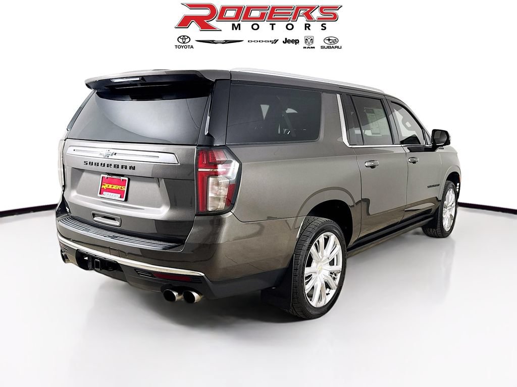Used 2021 Chevrolet Suburban High Country AWD/4WD image 13