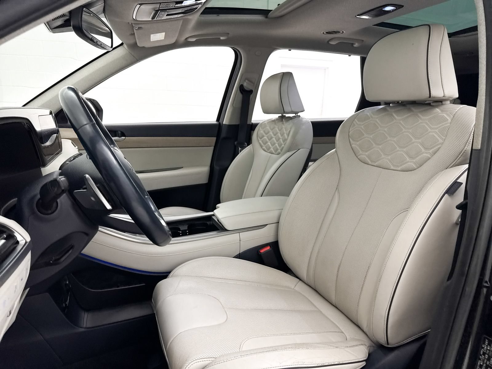 Used 2022 Hyundai Palisade Limited FWD image 23