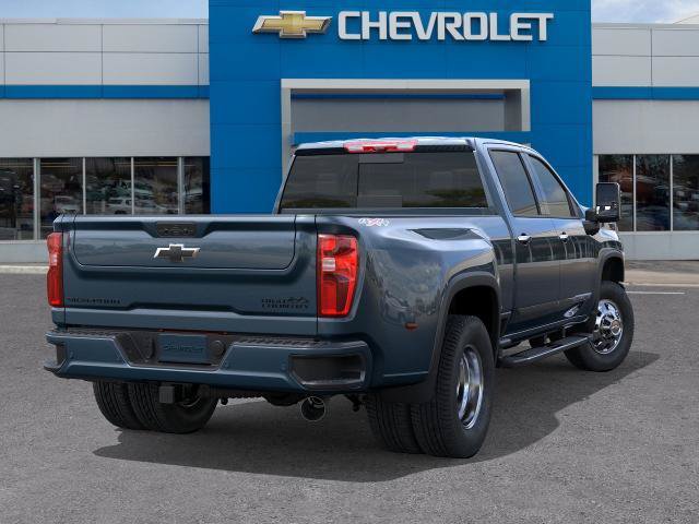New 2026 Chevrolet Silverado 3500 High Country w/ High Country Premium Package AWD/4WD image 4