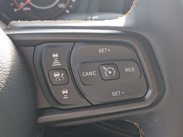 Used 2024 Jeep Wrangler Unlimited Sport AWD/4WD image 24