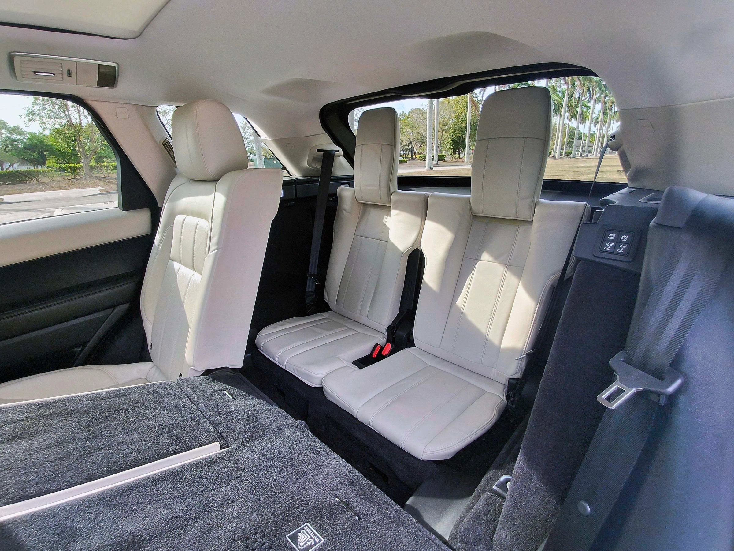 Used 2018 Land Rover Range Rover Sport Supercharged image 12