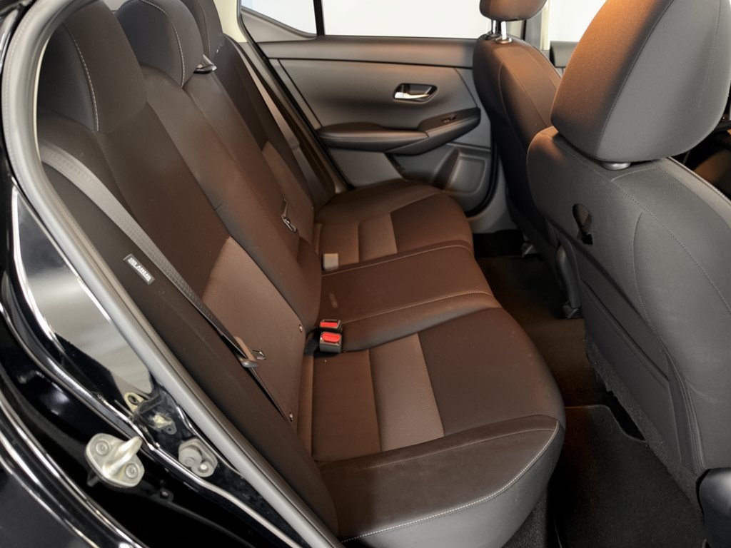 Used 2020 Nissan Sentra SV FWD image 29