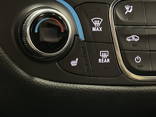 Used 2023 Chevrolet Equinox RS w/ RS Leather Package image 8