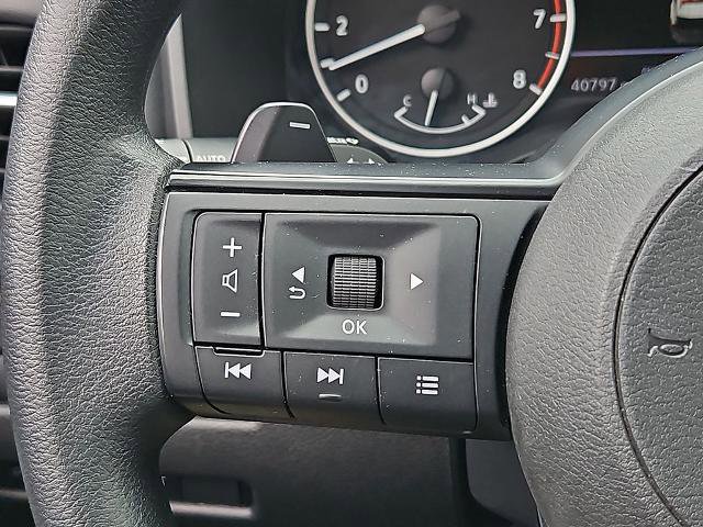 Certified 2024 Nissan Rogue SV AWD/4WD image 23