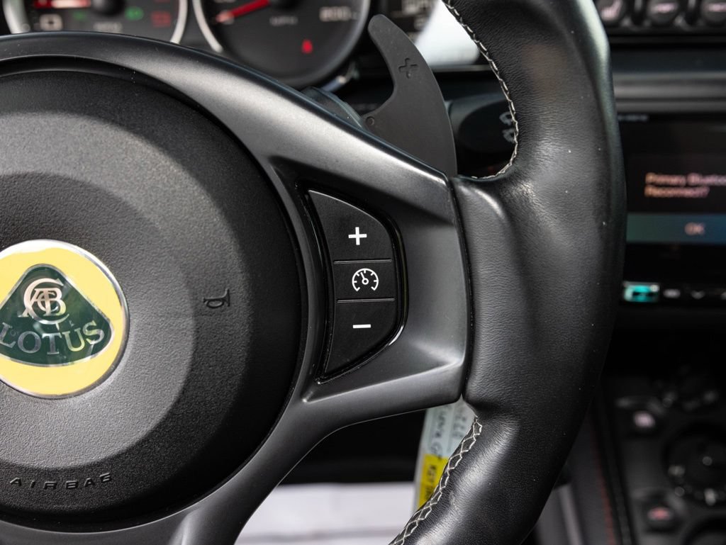 Used 2021 Lotus Evora RWD image 32