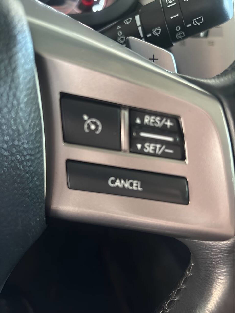 Used 2013 Subaru Outback 3.6R Limited w/ Special Appearance Pkg image 12