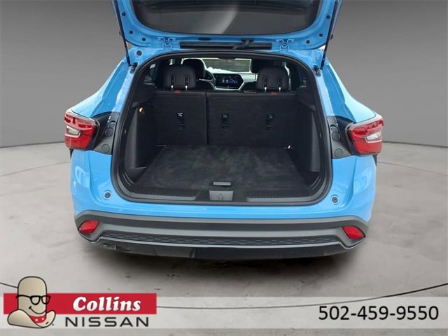 Used 2024 Chevrolet Trax RS image 8