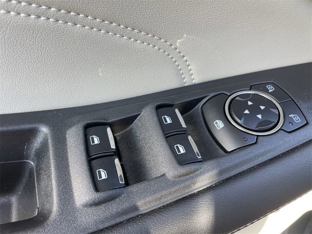 Used 2021 Ford Edge Titanium w/ Equipment Group 301A image 21