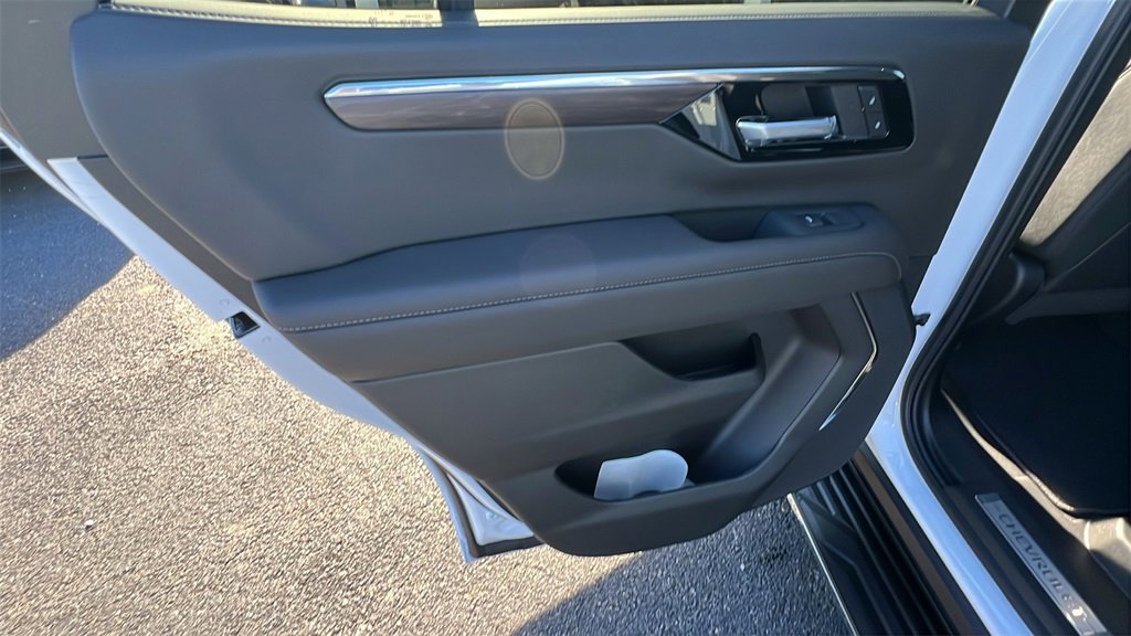 New 2026 Chevrolet Tahoe LT image 16