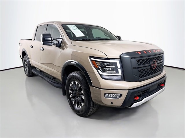 Used 2024 Nissan Titan PRO-4X w/ Pro-4x Convenience Package image 3