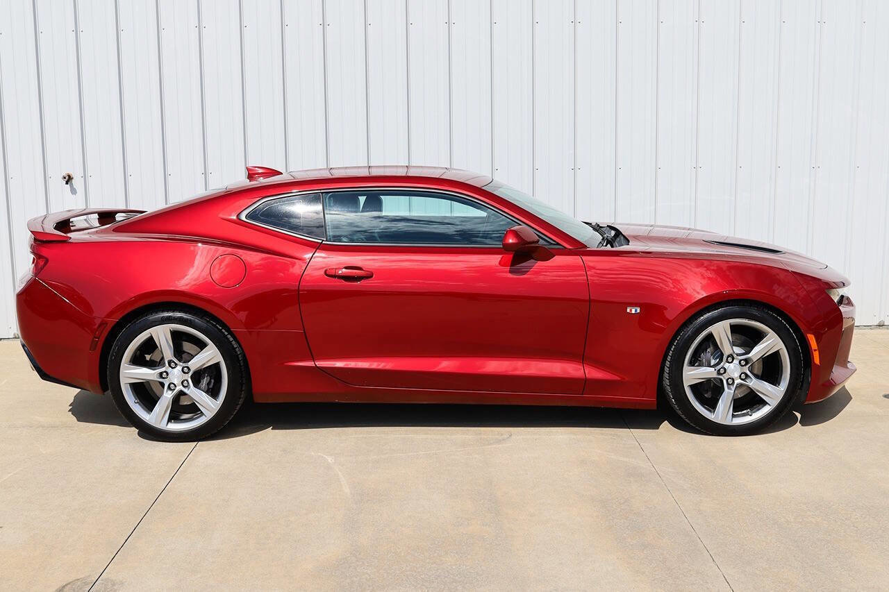 Used 2016 Chevrolet Camaro SS image 6