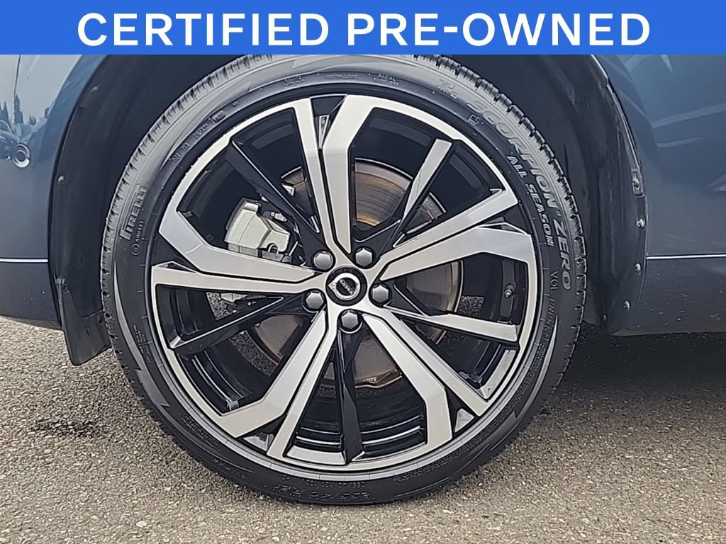 Certified 2024 Volvo XC60 T8 Ultimate w/ Protection Package Premier AWD/4WD image 28