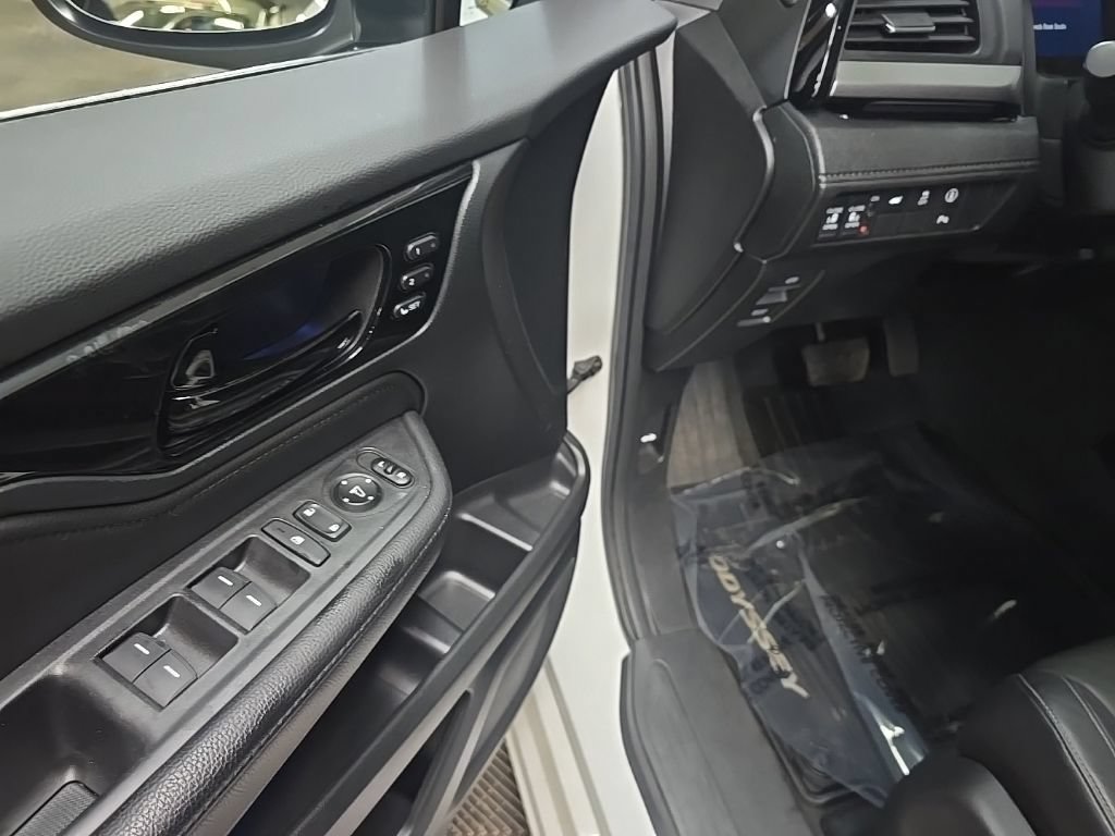 Used 2022 Honda Odyssey Touring image 29