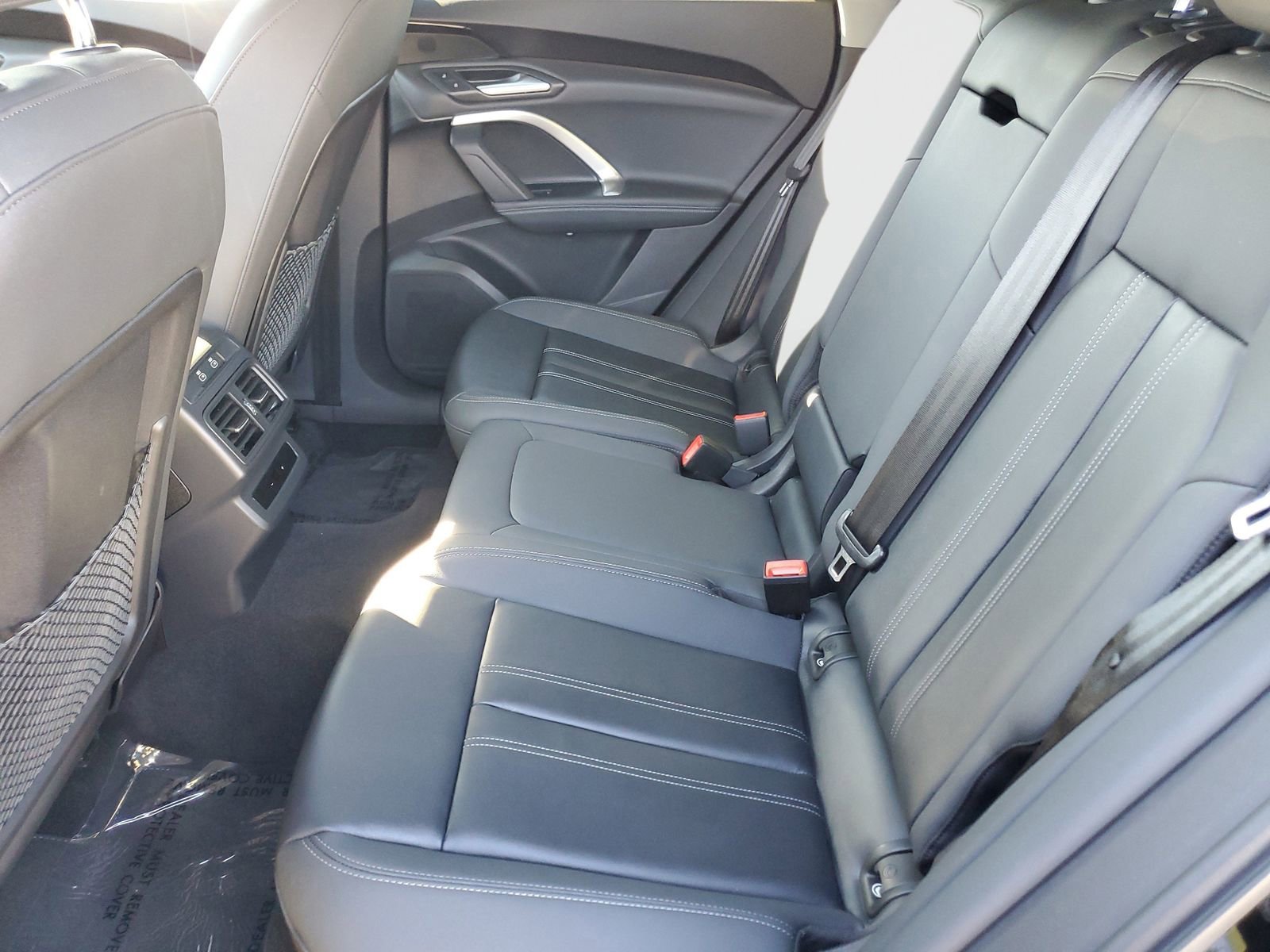Used 2025 Audi Q5 Premium w/ Convenience Package image 15