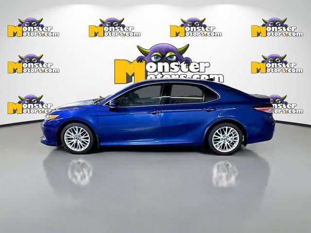 Used 2018 Toyota Camry L image 7