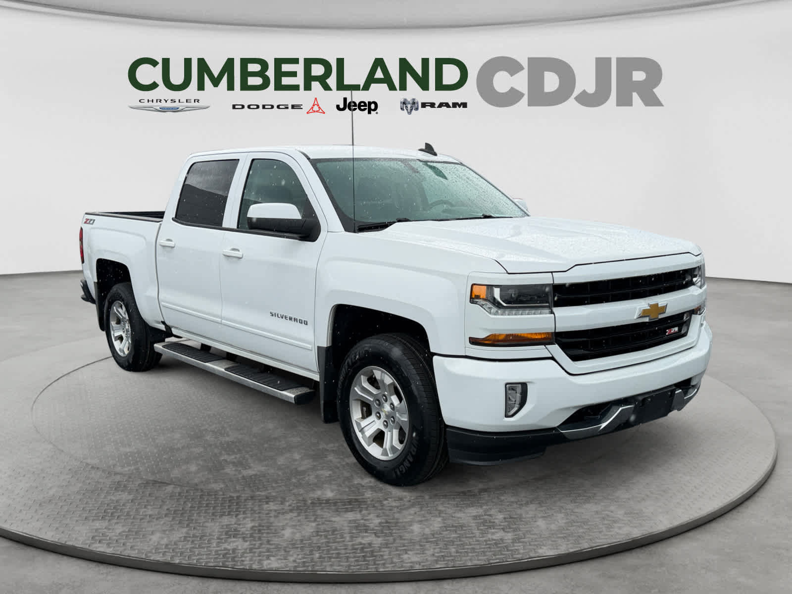 Used 2017 Chevrolet Silverado 1500 LT w/ All Star Edition AWD/4WD image 9