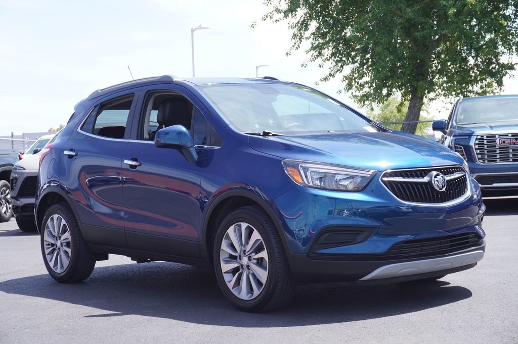 Used 2020 Buick Encore Preferred FWD image 4