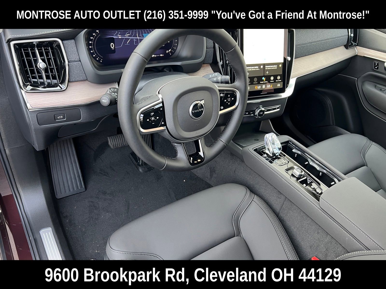 New 2026 Volvo XC90 B6 Plus w/ Protection Package Premier AWD/4WD image 11
