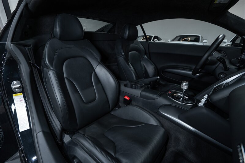 Used 2011 Audi R8 V10 AWD/4WD image 29