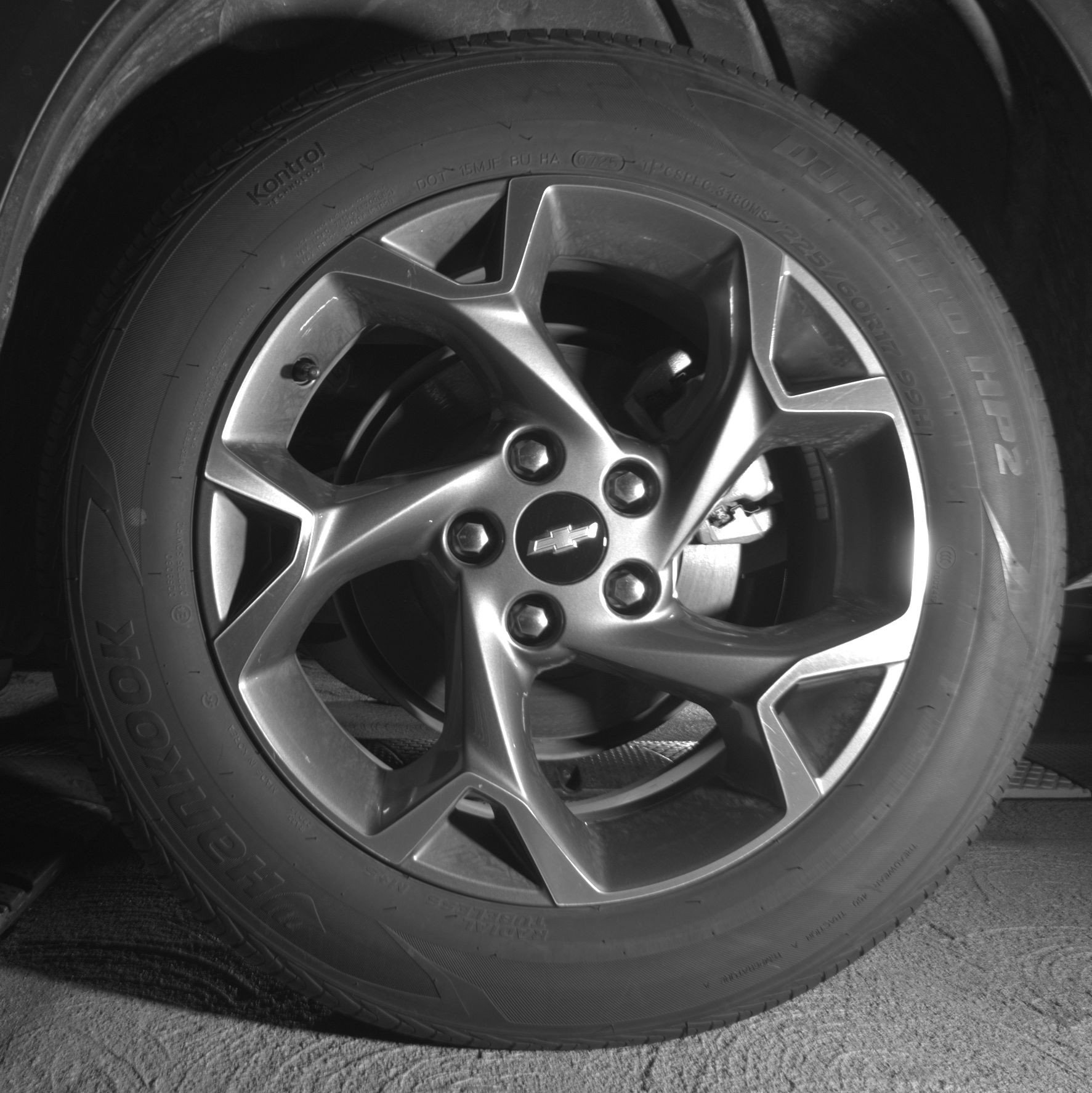 Used 2025 Chevrolet Trax LT FWD image 14