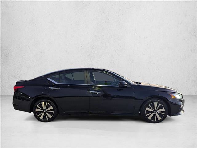 Used 2021 Nissan Altima 2.5 SV image 4