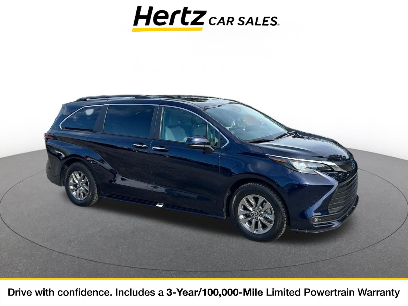 Used 2025 Toyota Sienna XLE