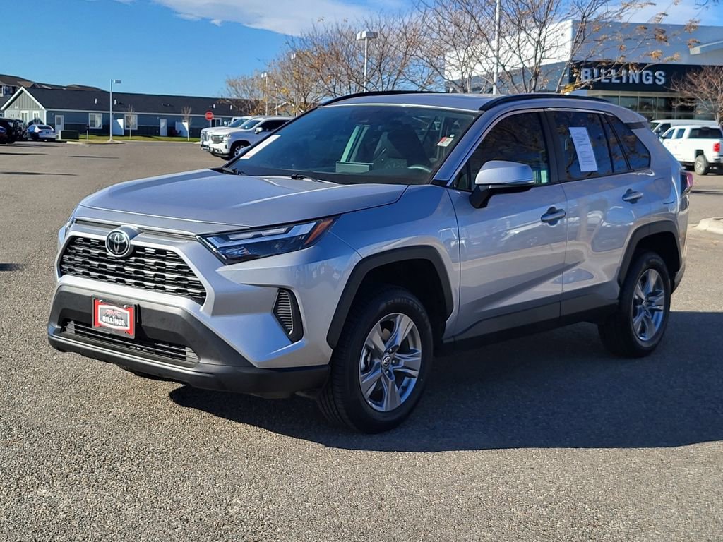 Used 2024 Toyota RAV4 XLE image 37
