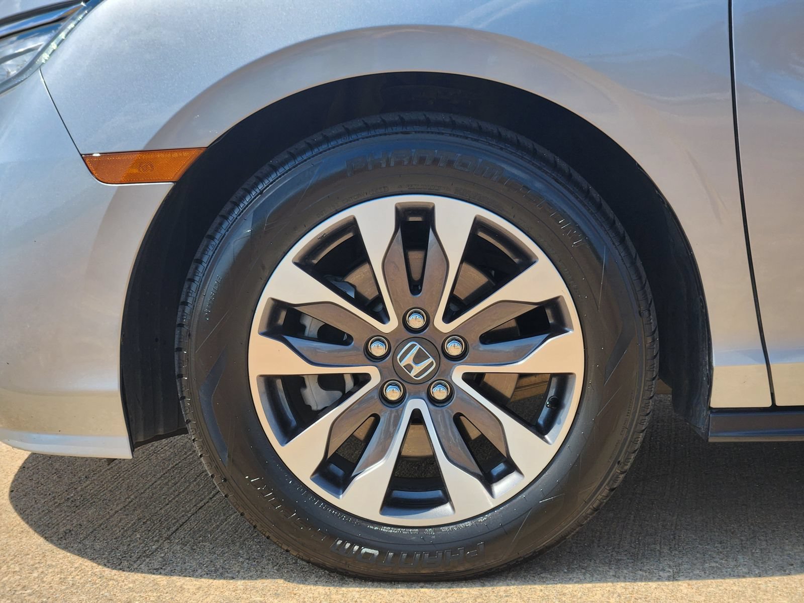 Certified 2023 Honda Odyssey EX-L image 14