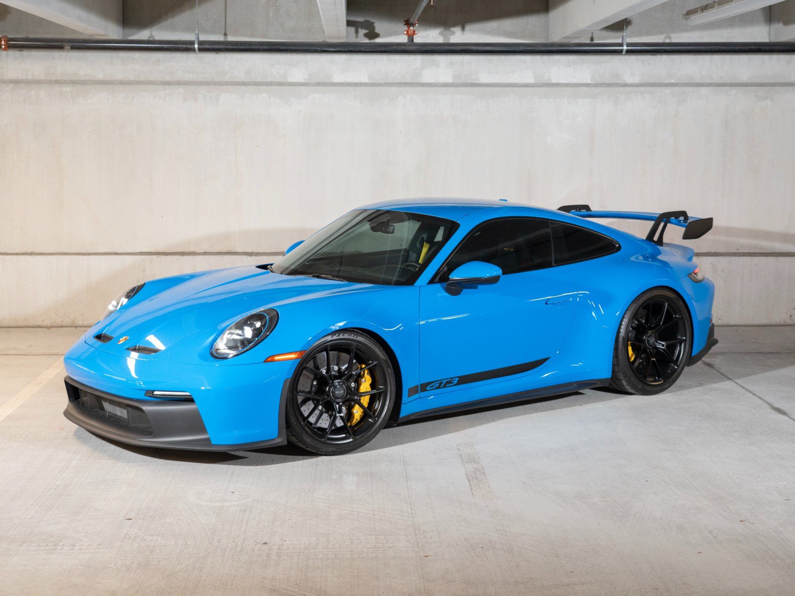 Certified 2023 Porsche 911 GT3 RWD image 1