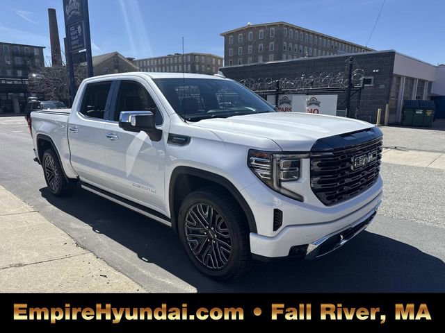 Used 2022 GMC Sierra 1500 Denali Ultimate image 2