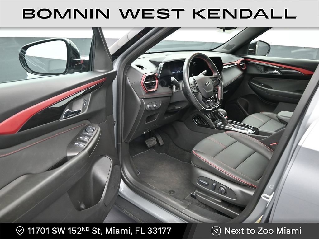 Used 2025 Chevrolet TrailBlazer RS image 10