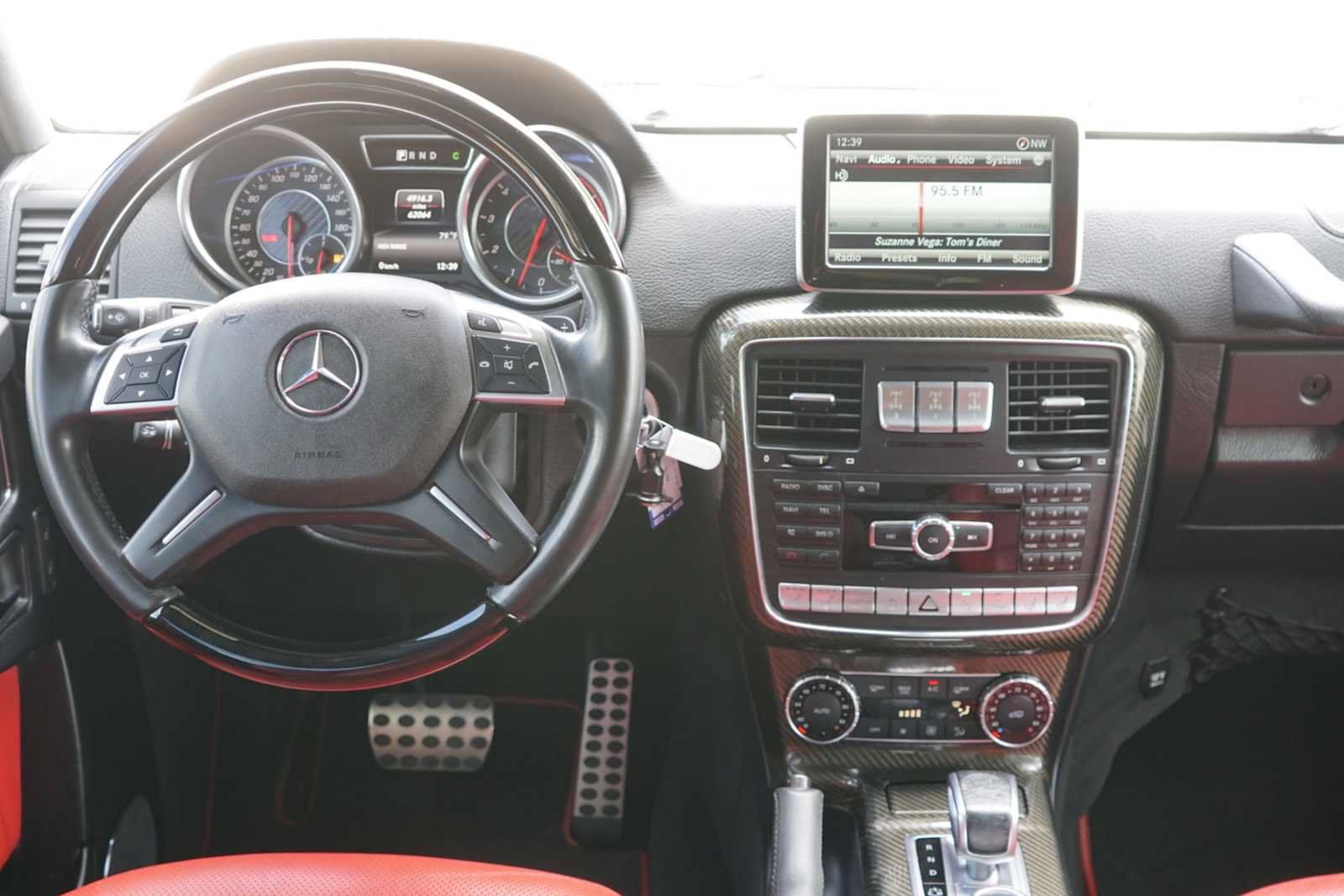 Used 2016 Mercedes-Benz G 63 AMG 4MATIC image 24