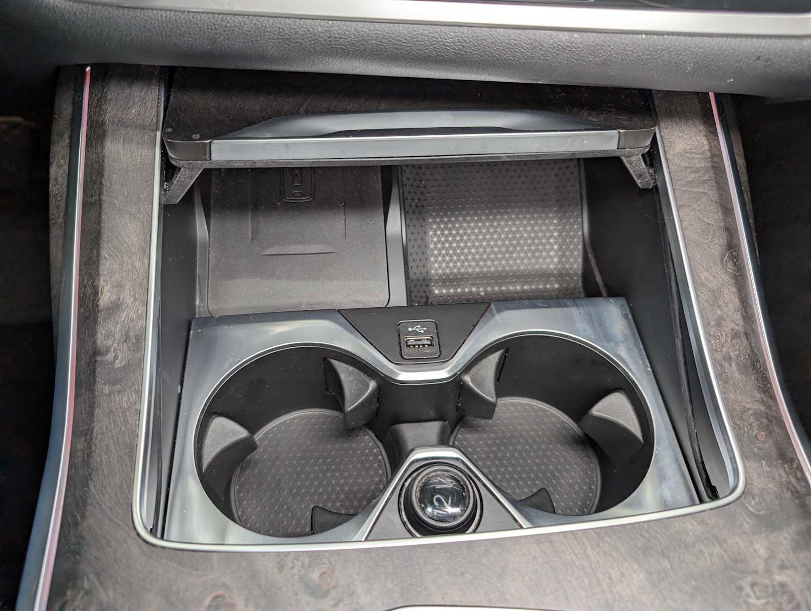 Used 2023 BMW X7 xDrive40i w/ Climate Comfort Package image 29