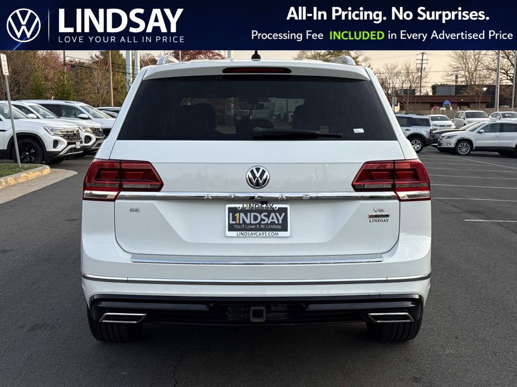 Used 2018 Volkswagen Atlas SE w/ R-Line Package image 4