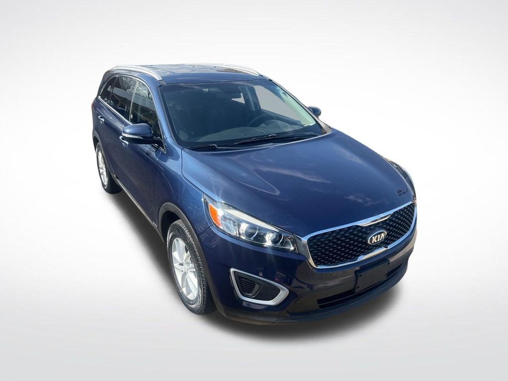 Used 2018 Kia Sorento LX image 37