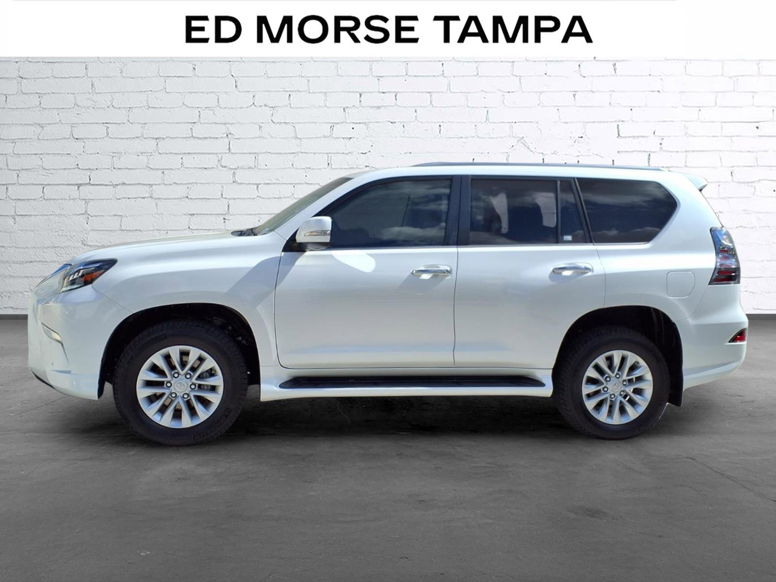 Used 2021 Lexus GX 460 Premium image 2