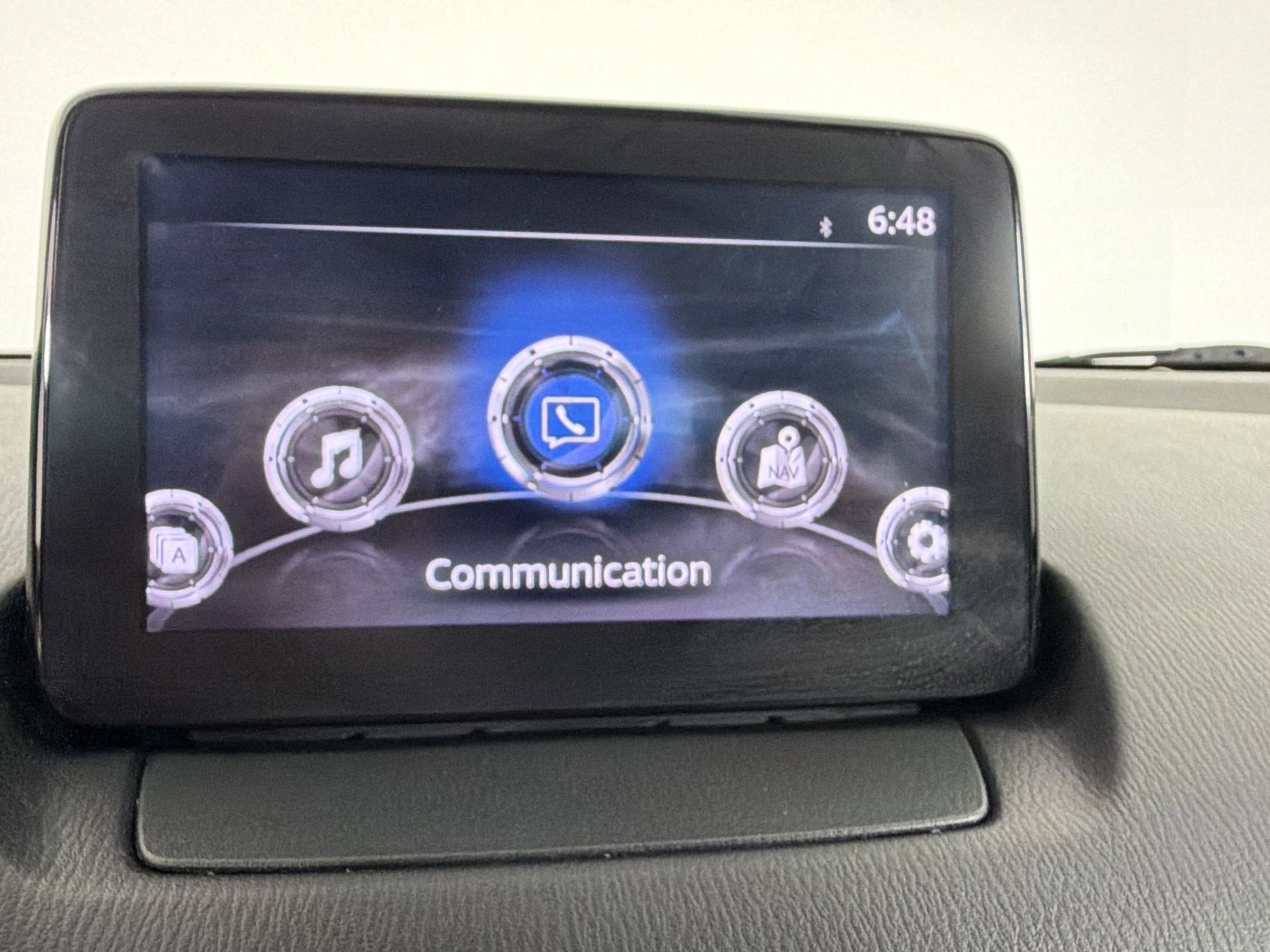 Used 2019 Toyota Yaris LE image 24