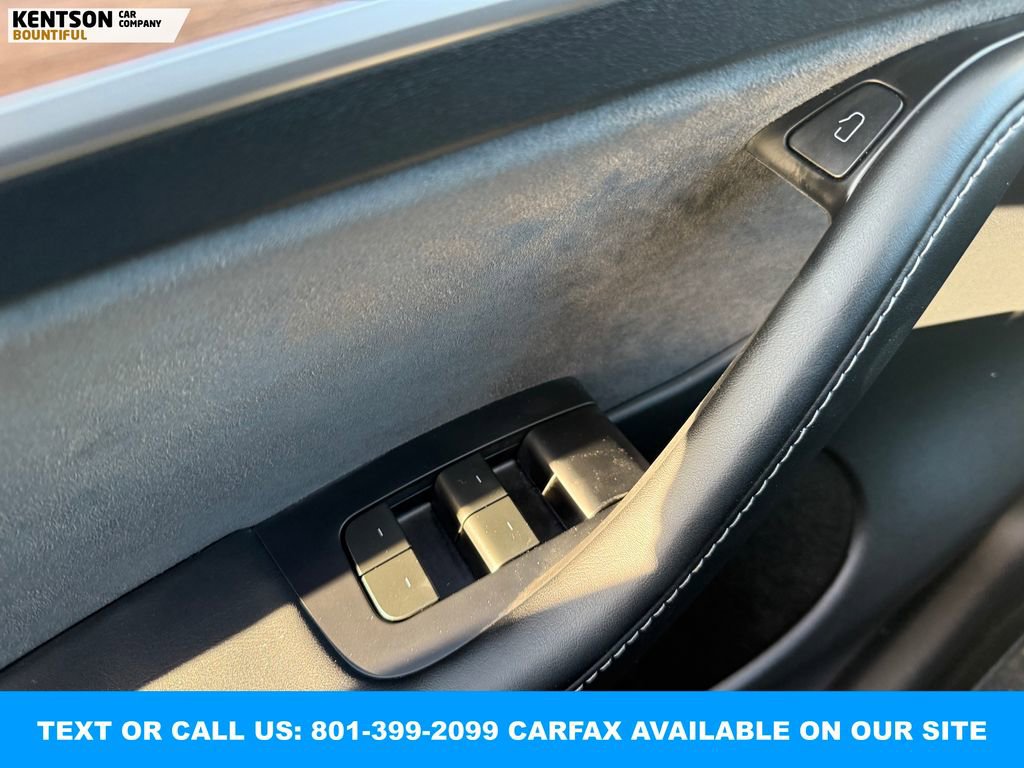 Used 2024 Tesla Model Y Long Range image 17
