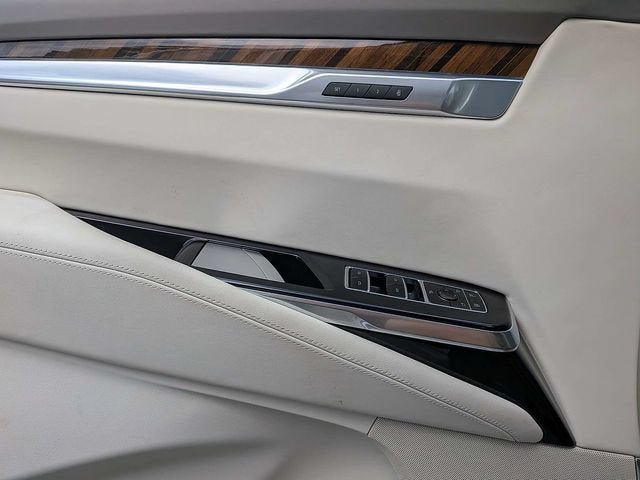 New 2026 Cadillac Escalade Platinum Luxury w/ LPO, Floor Liner Package AWD/4WD image 29