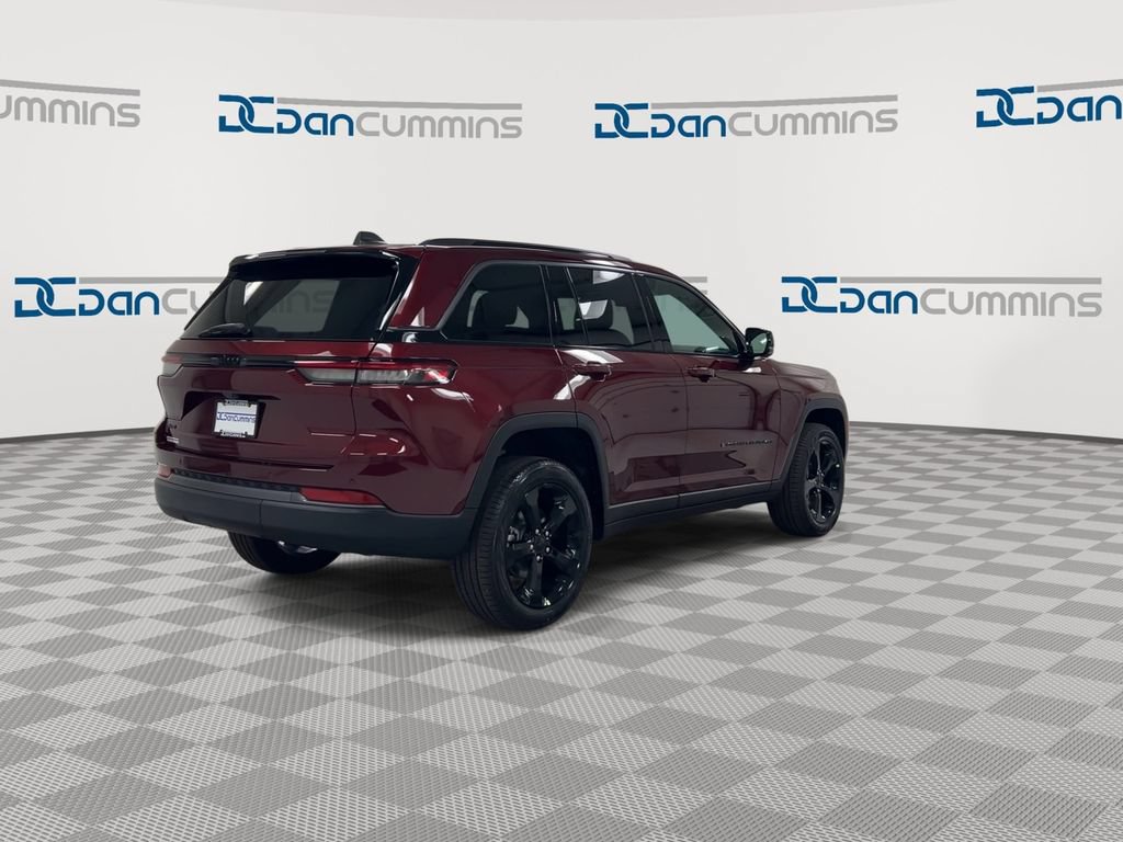 New 2026 Jeep Grand Cherokee Limited w/ Limited Altitude Package AWD/4WD image 8