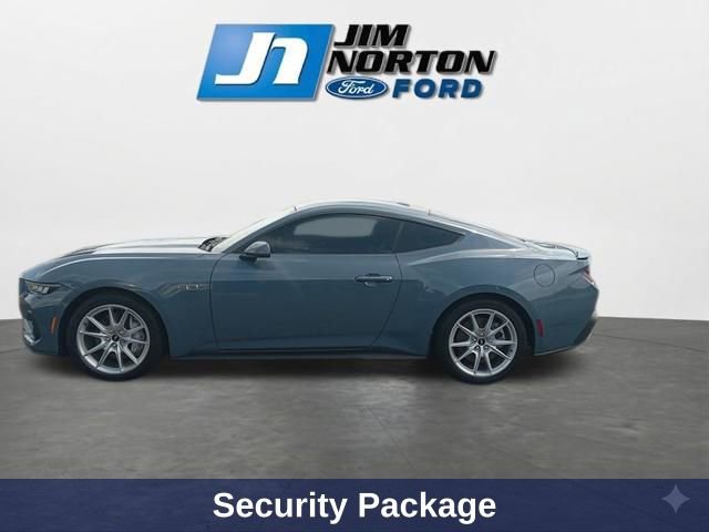 Used 2024 Ford Mustang GT Premium image 6