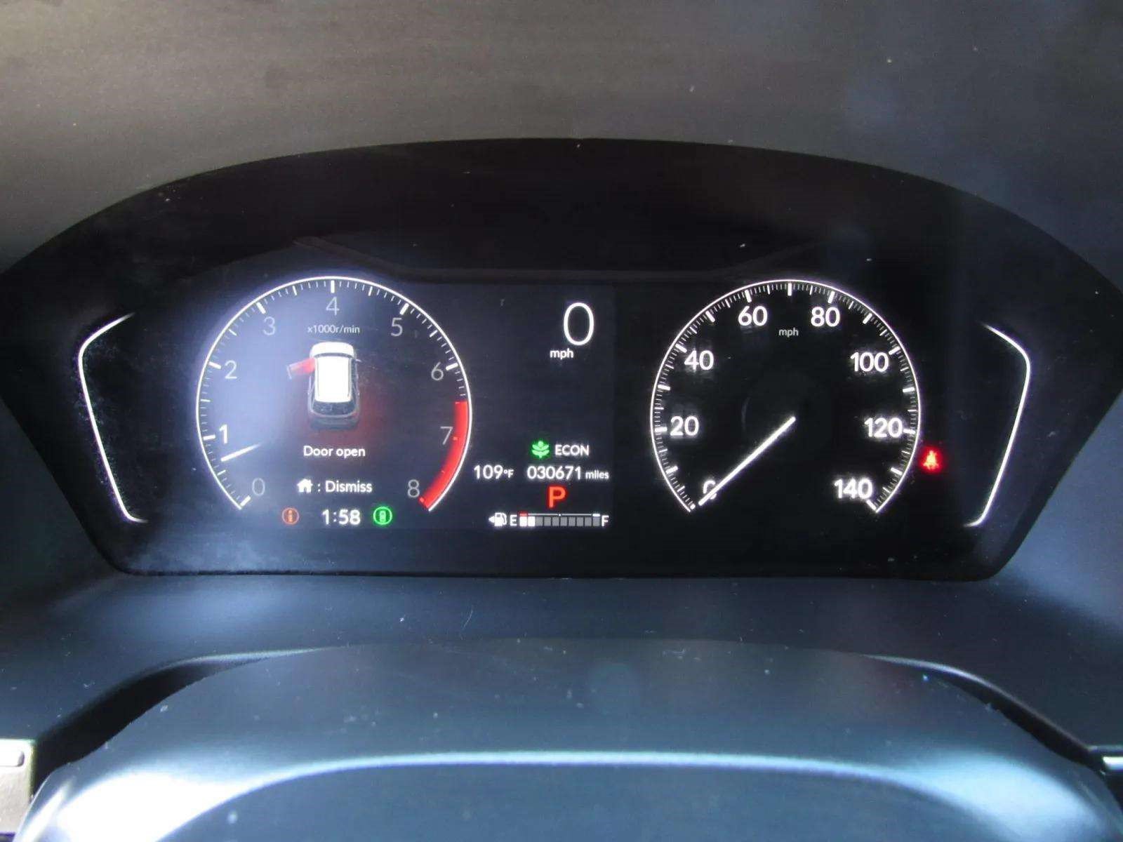 Certified 2025 Honda Pilot Sport image 26