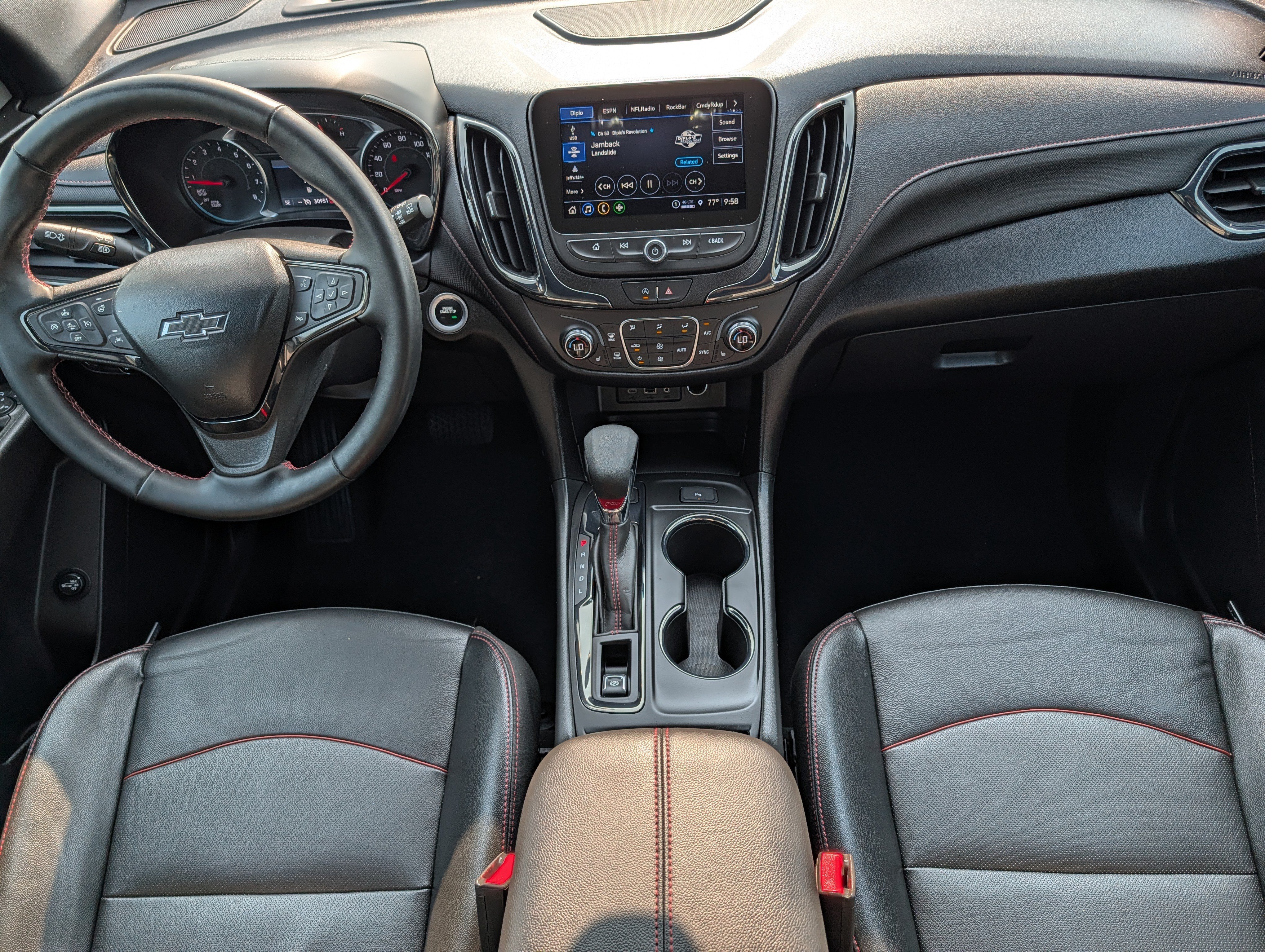 Used 2024 Chevrolet Equinox RS w/ RS Leather Package AWD/4WD image 10