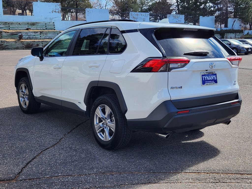 Used 2025 Toyota RAV4 LE image 5