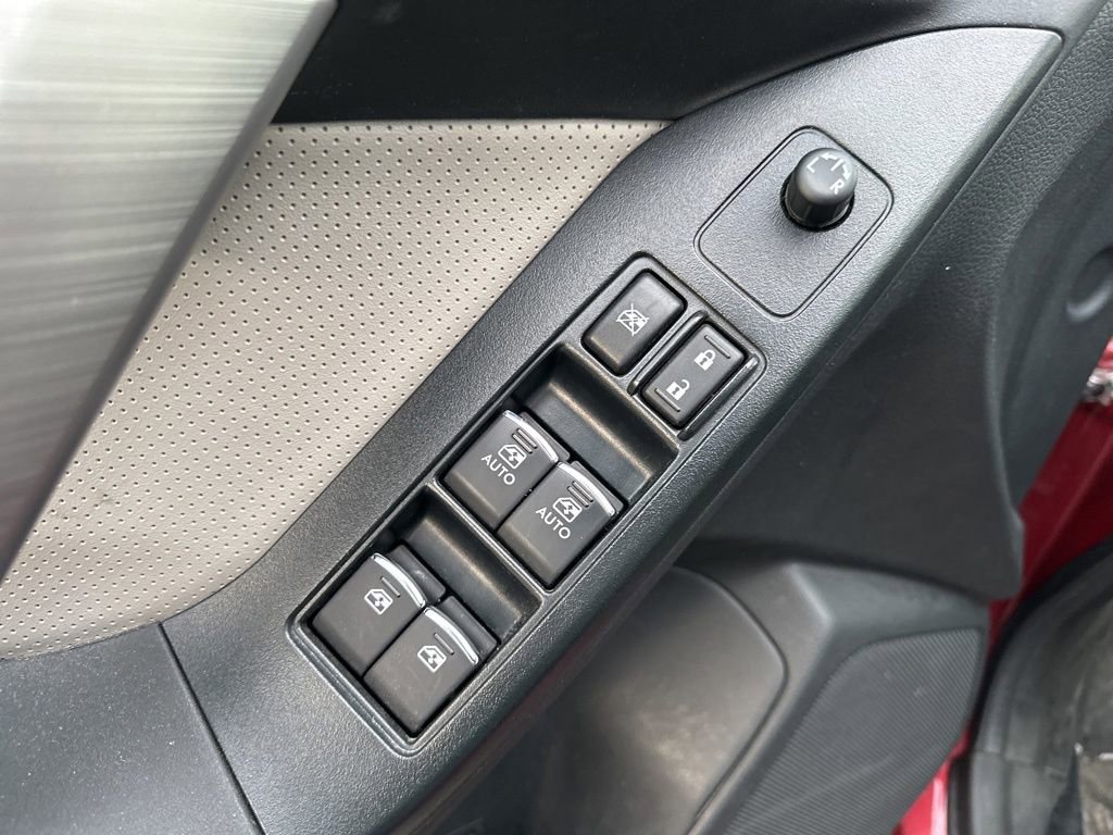 Used 2017 Subaru Forester 2.5i Limited image 18