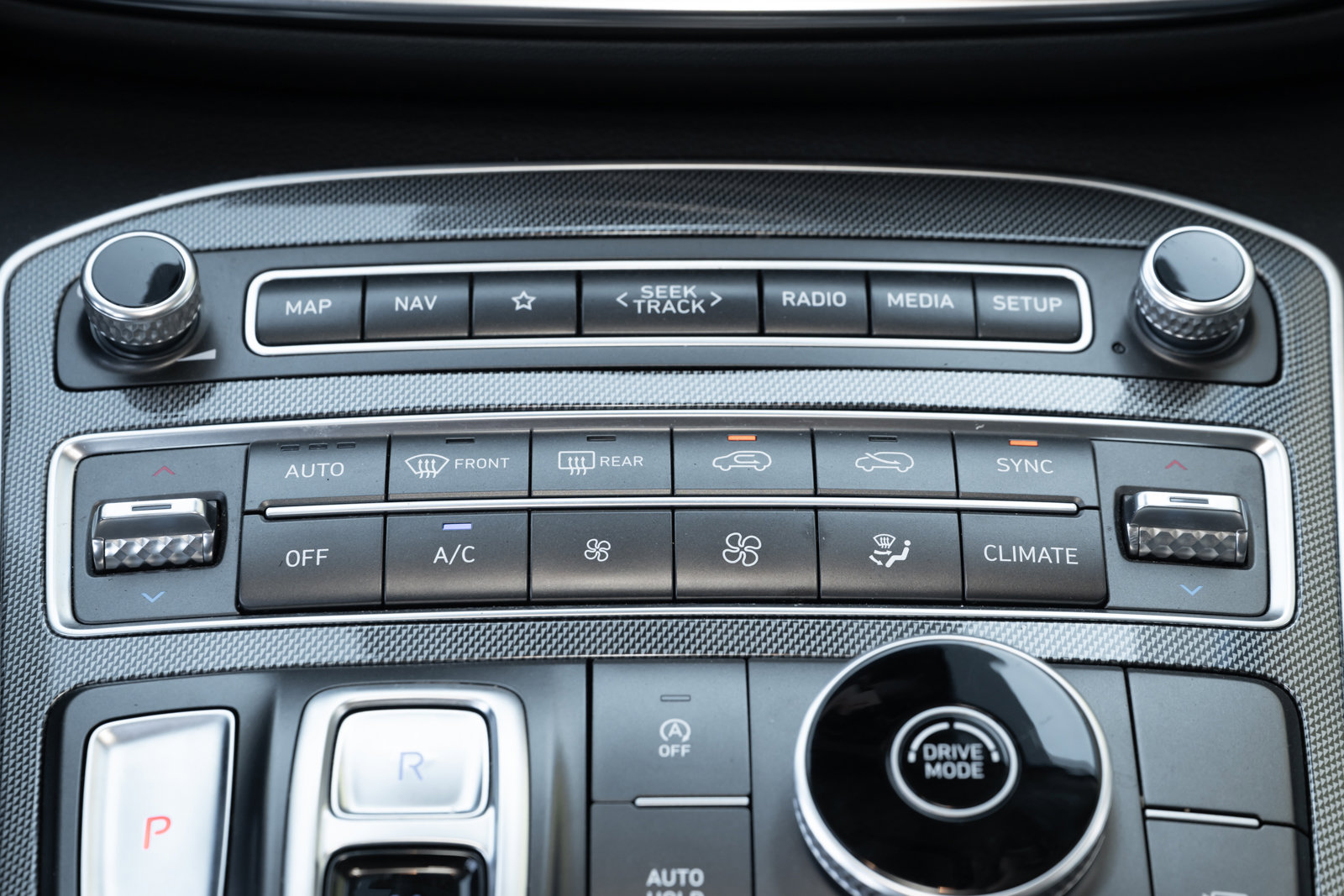 Used 2023 Hyundai Santa Fe SEL image 30