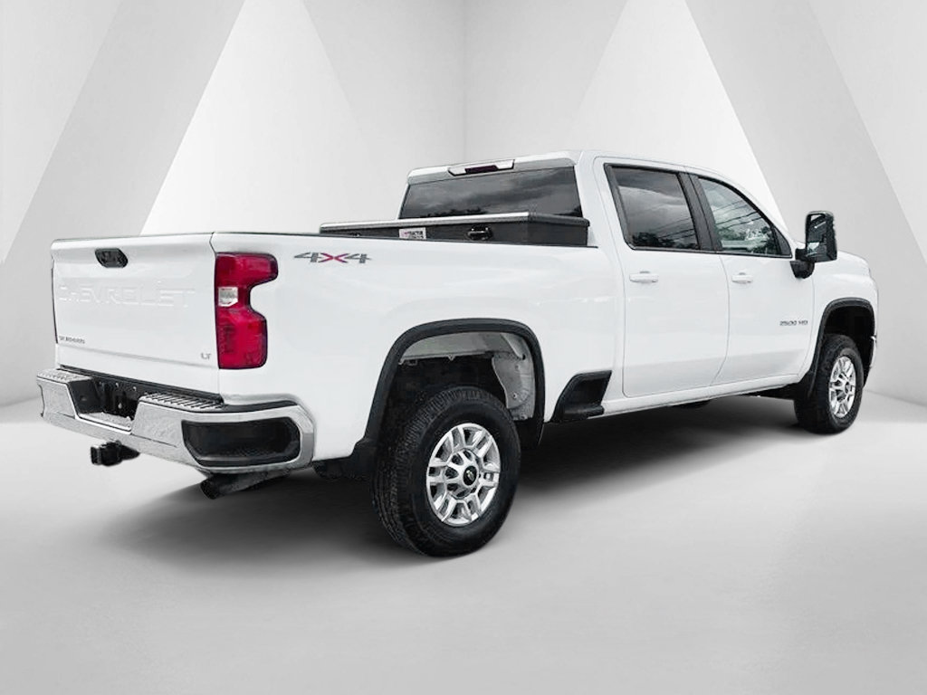 Used 2023 Chevrolet Silverado 2500 LT AWD/4WD image 9