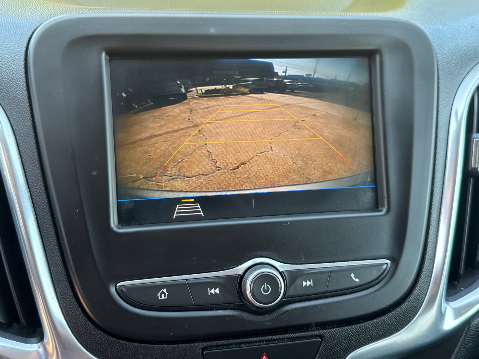 Used 2019 Chevrolet Equinox LT FWD image 29