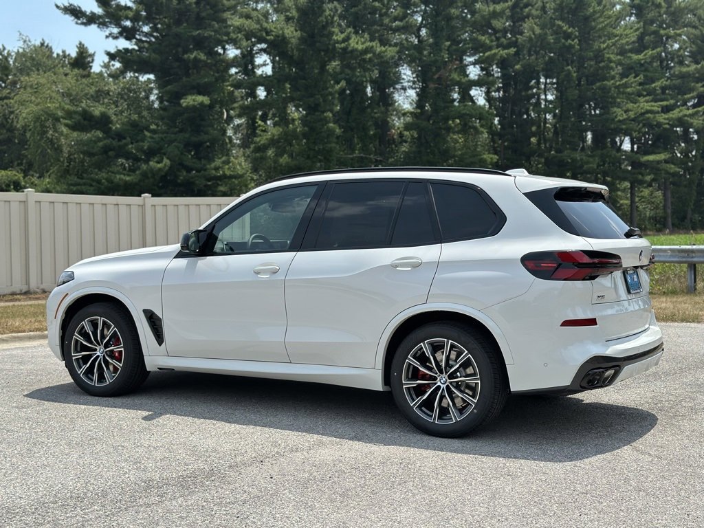 New 2026 BMW X5 M60i w/ Executive Package image 5