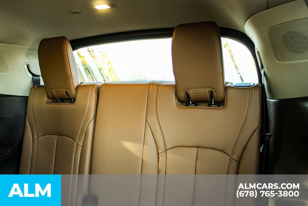 Used 2025 INFINITI QX60 Sensory image 18